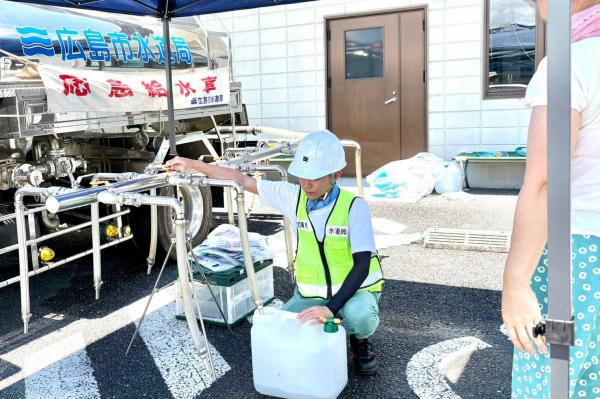 給水車による応急給水